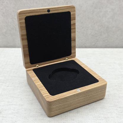 Wooden Challenge Coin Display Box Lacquered Ash Gift Case with Custom Insert
